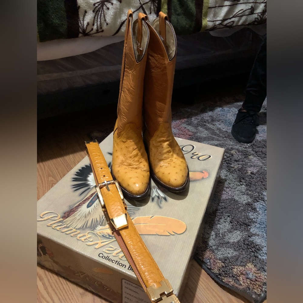 Ostrich boots and matching belt. New no receipt,